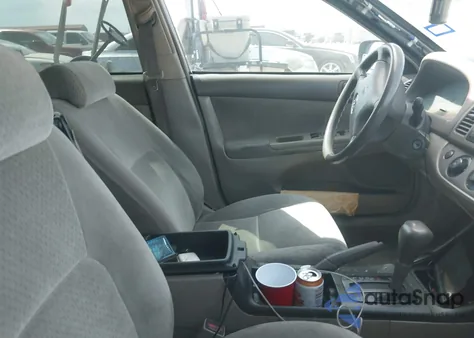 2002 Toyota Camry Le from USA, damaged, VIN 4T1BE32K02U592940